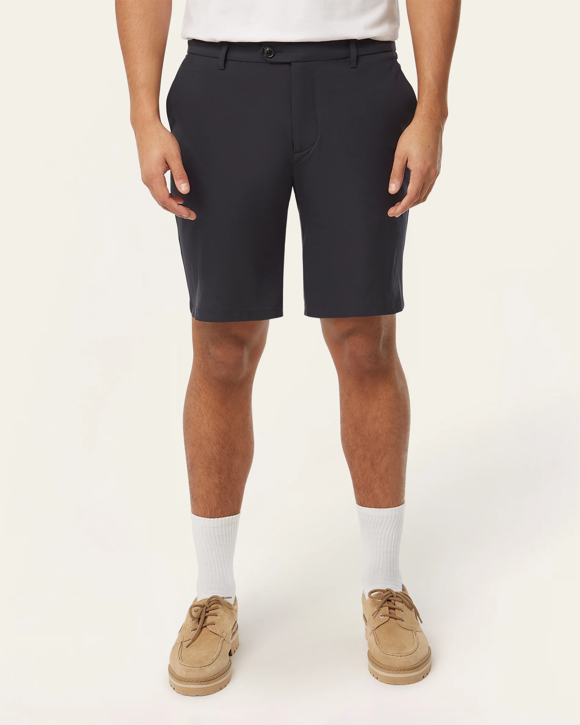 Light-weight shorts black