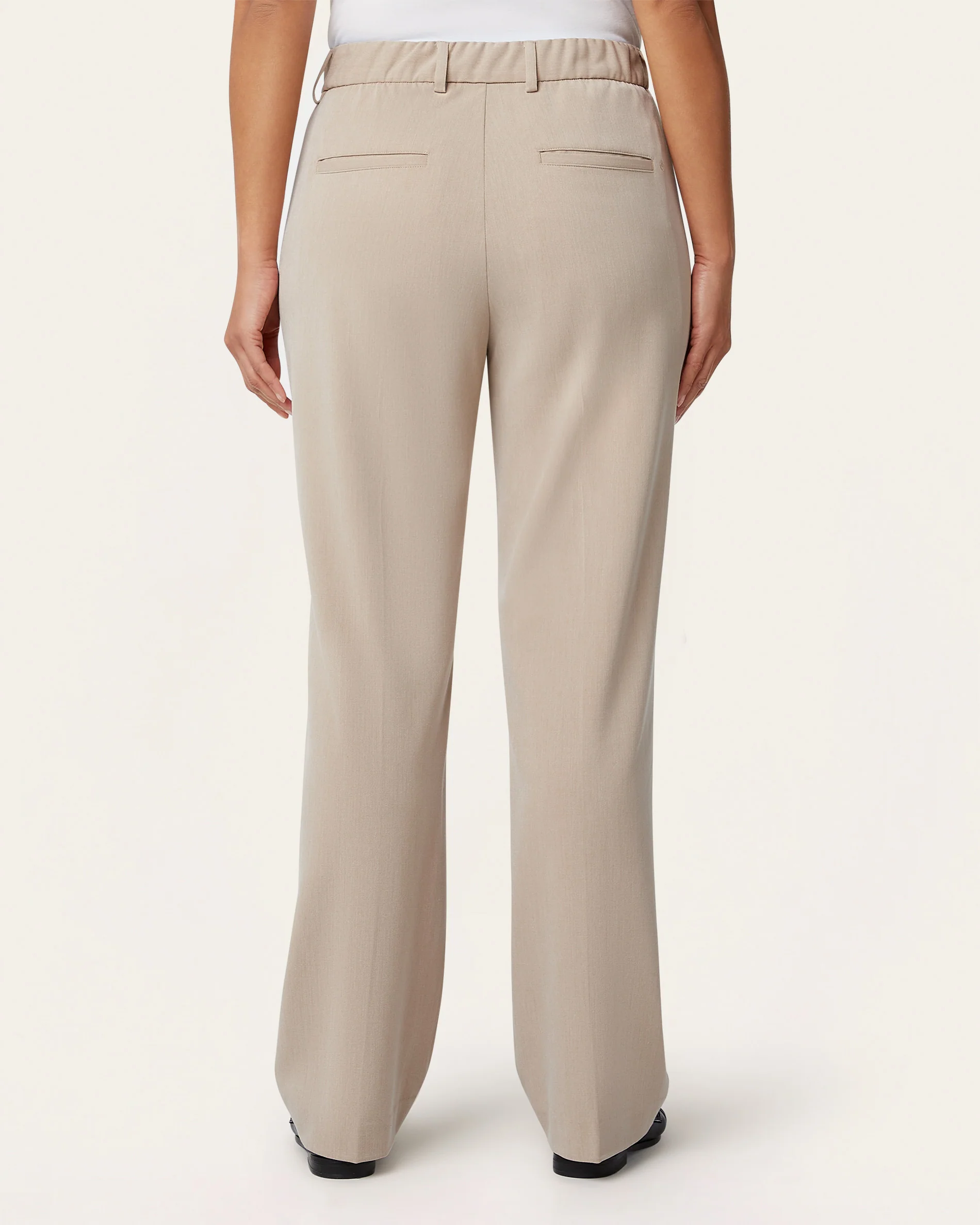 Signature Suit - Sand - Image 11